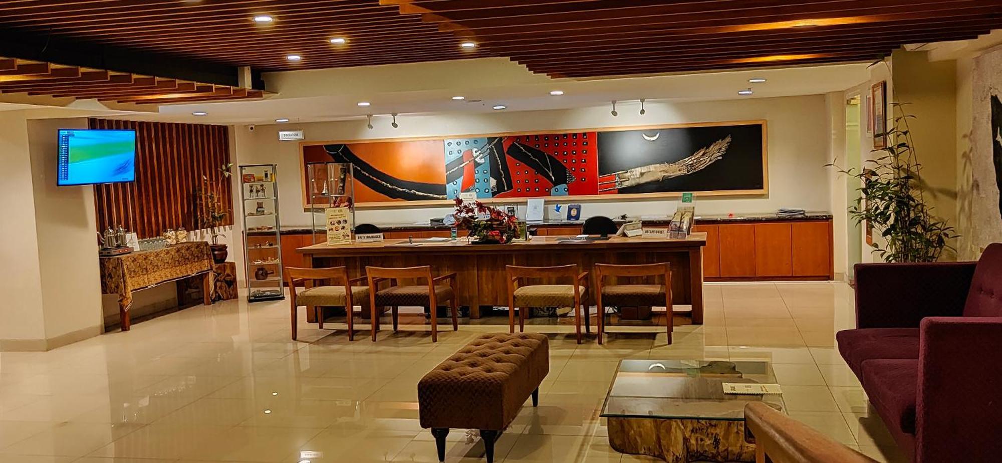 Student Park Hotel Γιογκιακάρτα Εξωτερικό φωτογραφία